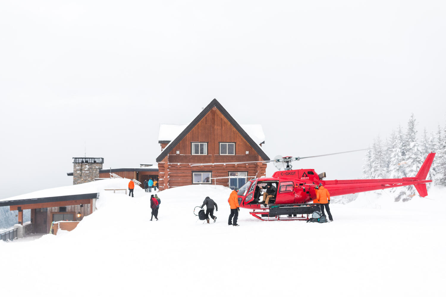 Plan Your Heliskiing Trip Mica Heliskiing Revelstoke, BC Canada